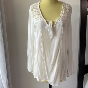 White flowy blouse with crotchet